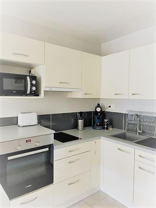 Bel Appartement Proche Du Port ساناري سور مير المظهر الخارجي الصورة